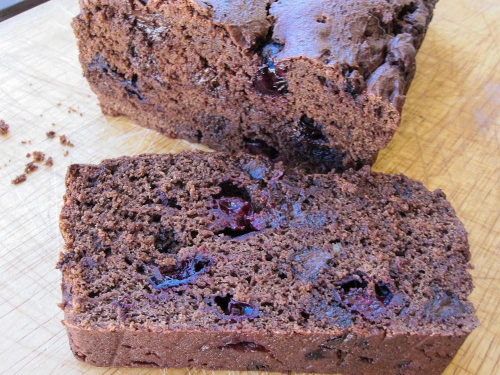 Chocolate Berry Pound Cake
